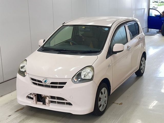 130 DAIHATSU MIRA E S LA300S 2012 г. (KCAA Yamaguchi)